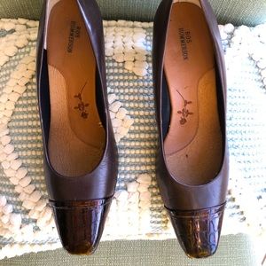 Classic Heel Black Patent Toe